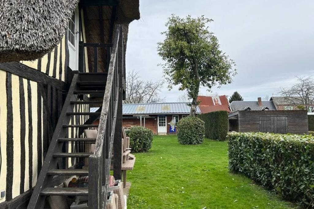 Chaumiere De Charme Cosy Villa Saint-Éloi-de-Fourques Eksteriør billede